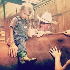 Meet your Posher, Zane